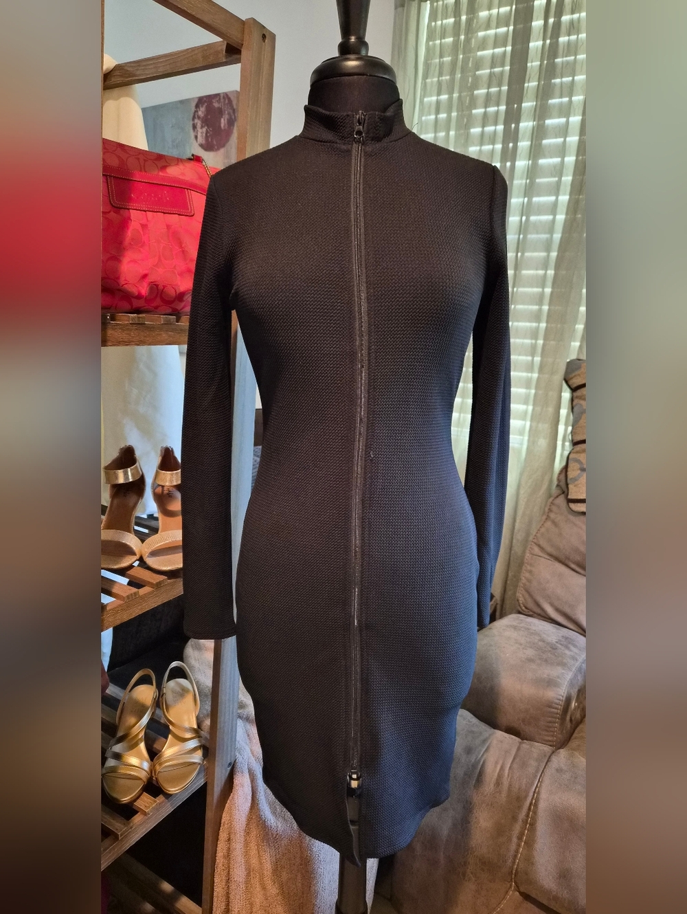 Heart & Hips Black Zip-Front Long Sleeve Bodycon Dress #0151